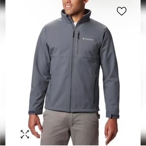 Columbia Men's Ascender Water-Resistant Softshell Jacket